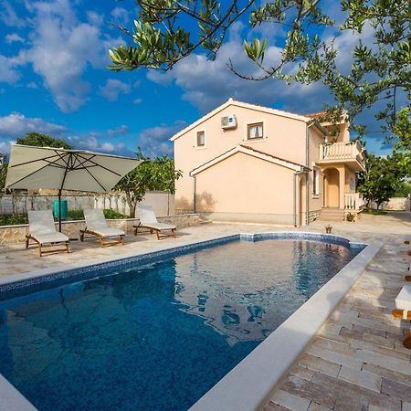 Villa Tina With Swimming Pool, Tennis Court, Games Room, Sauna, Gym, Bbq Policnik Bagian luar foto